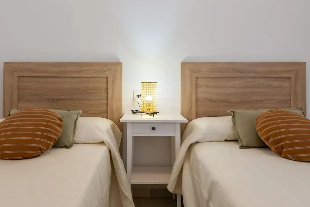 Lxr La Perla Renovated 2Hab. Apt Benalmadena 0*,  Spain